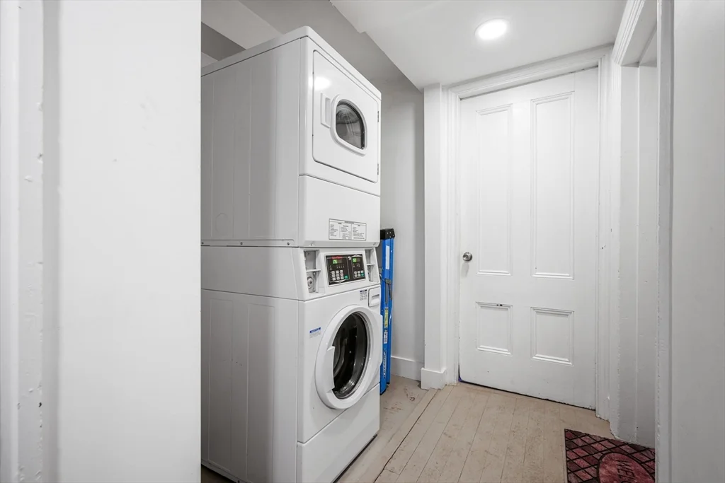 284 Marlborough, Back Bay