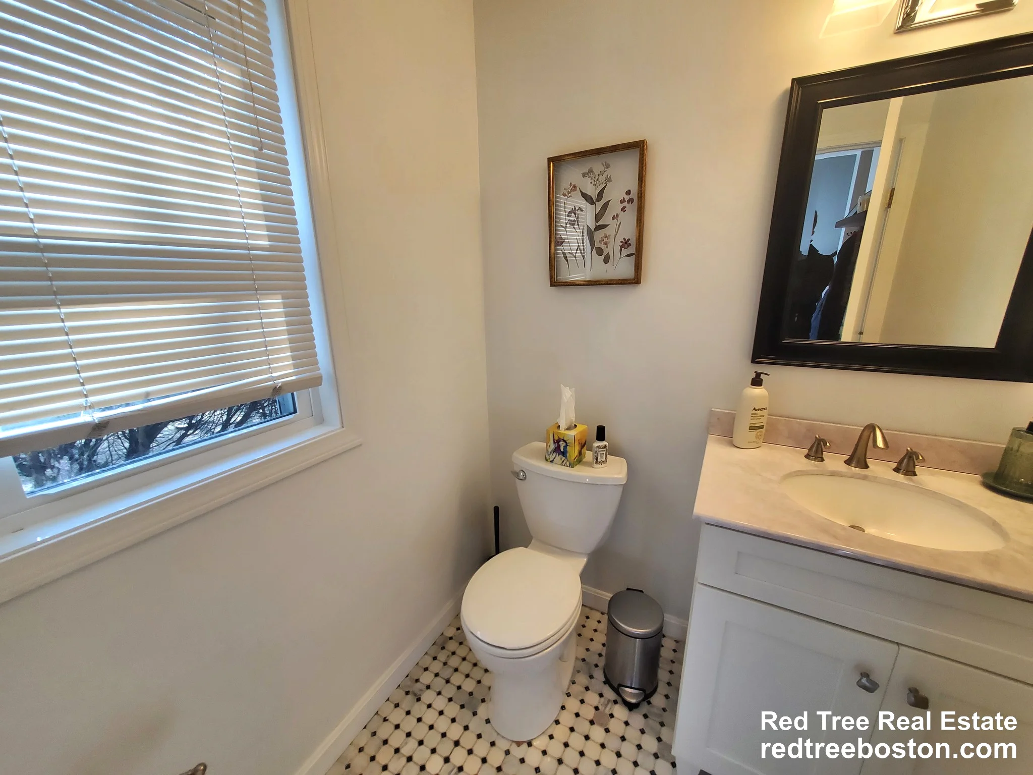 1400 Lagrange St, West Roxbury