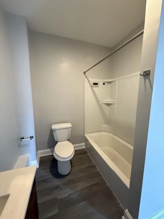 58-60 Park St, Fall River