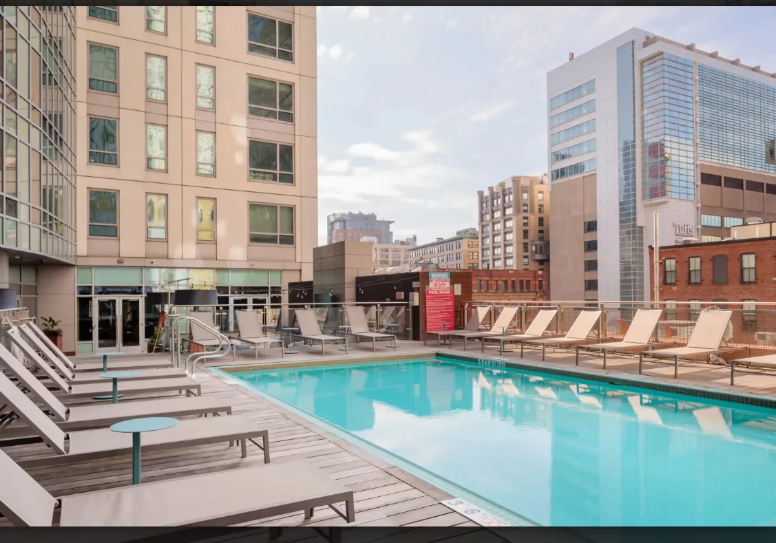 665 Washington St, Downtown