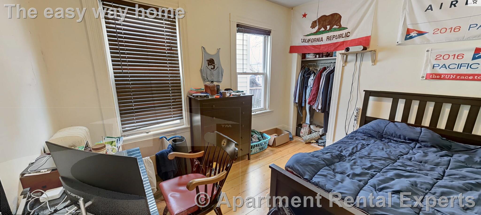 378 Washington St, Ward Two