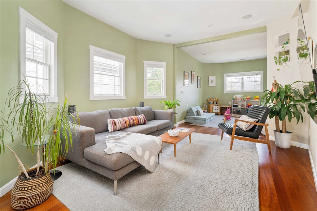 328 Highland Ave, Spring Hill