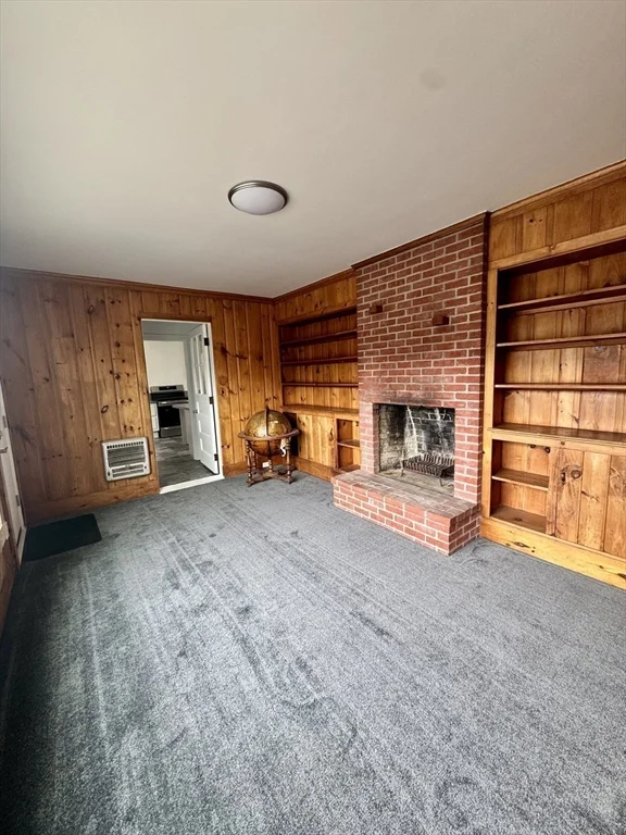 672 W Rodney French Blvd, Far North