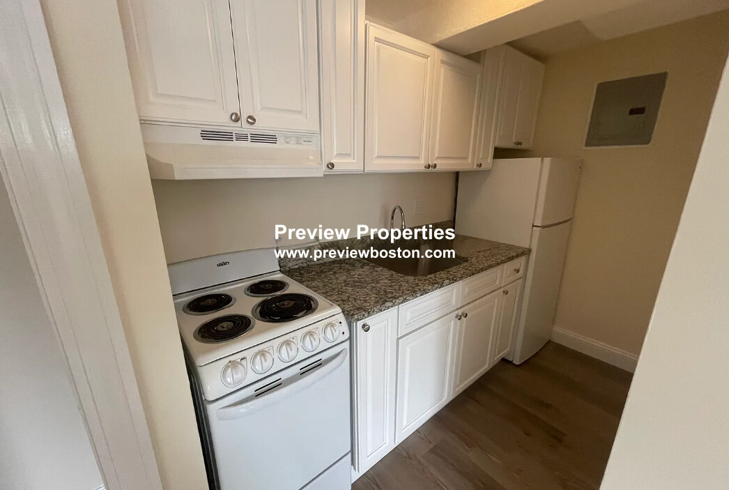168 North Beacon St, Brighton