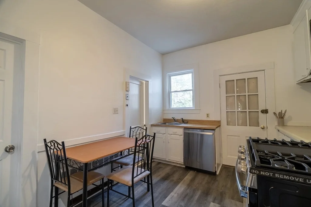 4A Sherman St, Neighborhood Nine