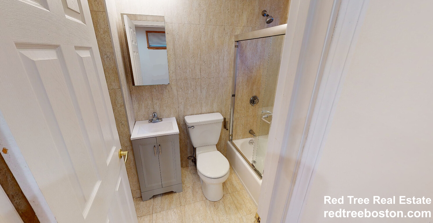 69 Babcock St, North Brookline