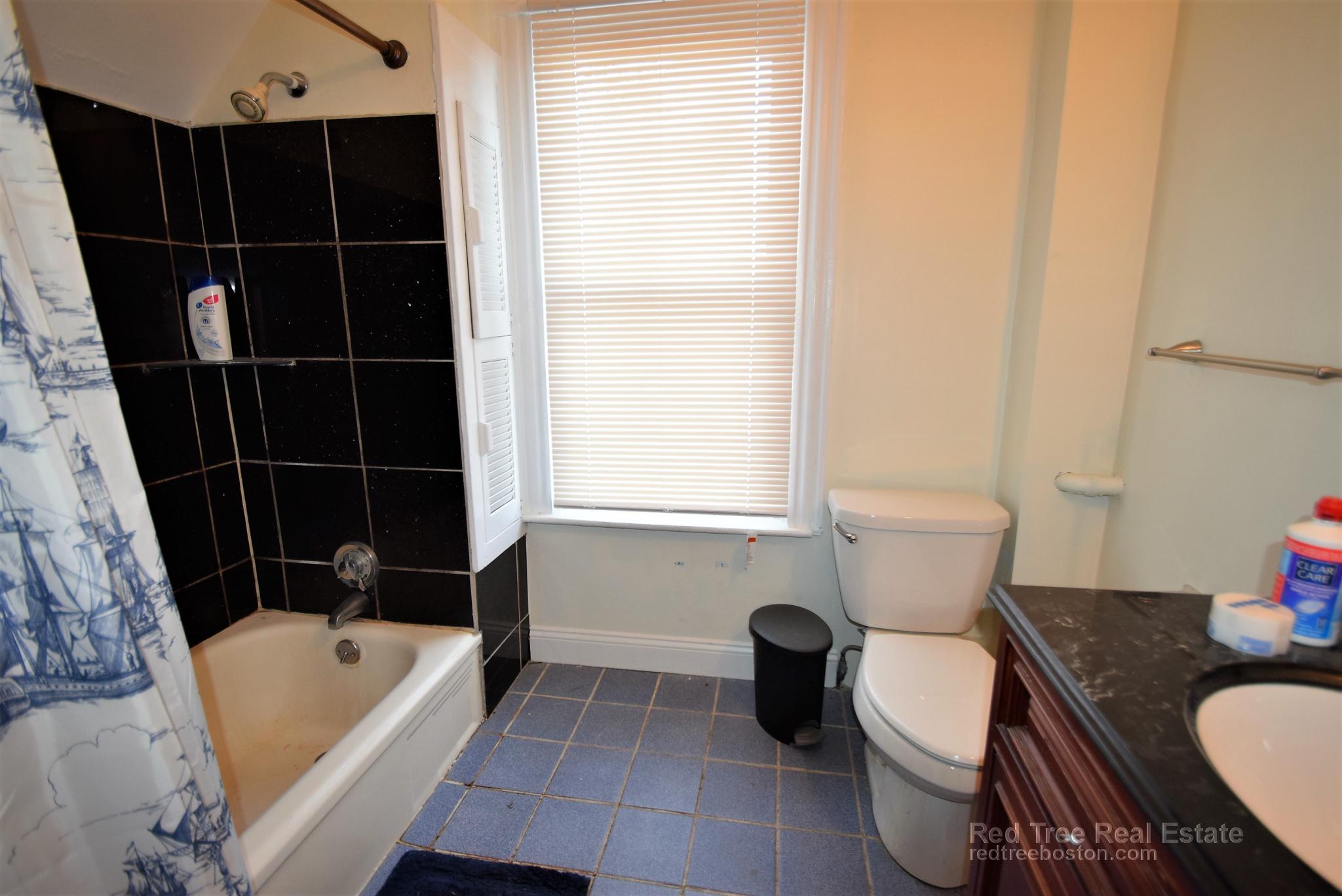 6 bed, 3 bath apartment for rent at 44 Pratt St, Allston — photo 16 of 26