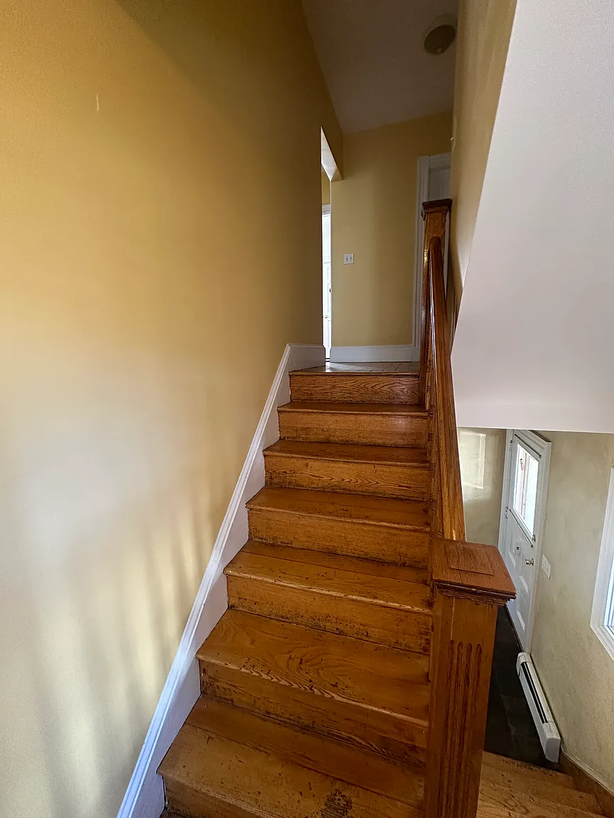 28 Montfern Ave, Brighton