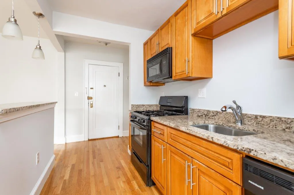 136 Highland Ave, Spring Hill