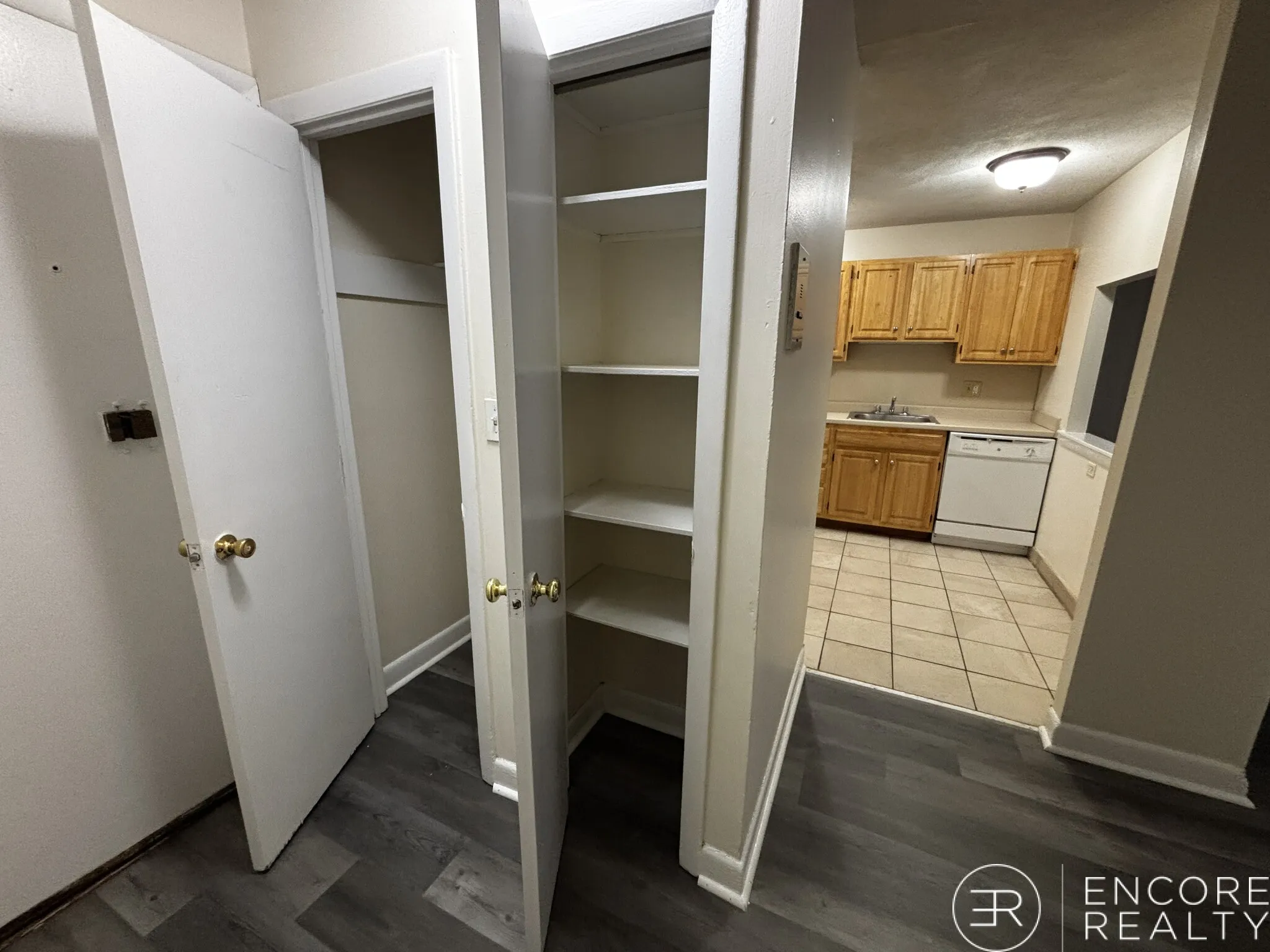 84 Gardner St, Allston