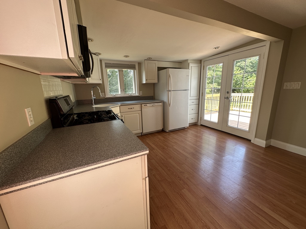 23 Safford St, Quincy