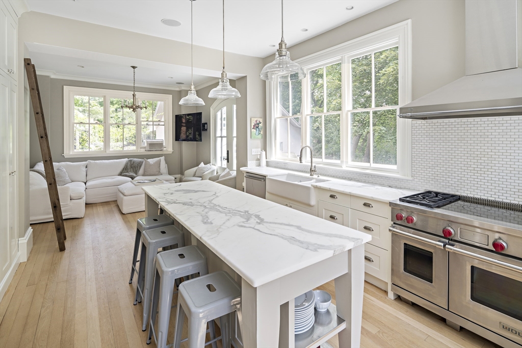 247 Kent St, Brookline