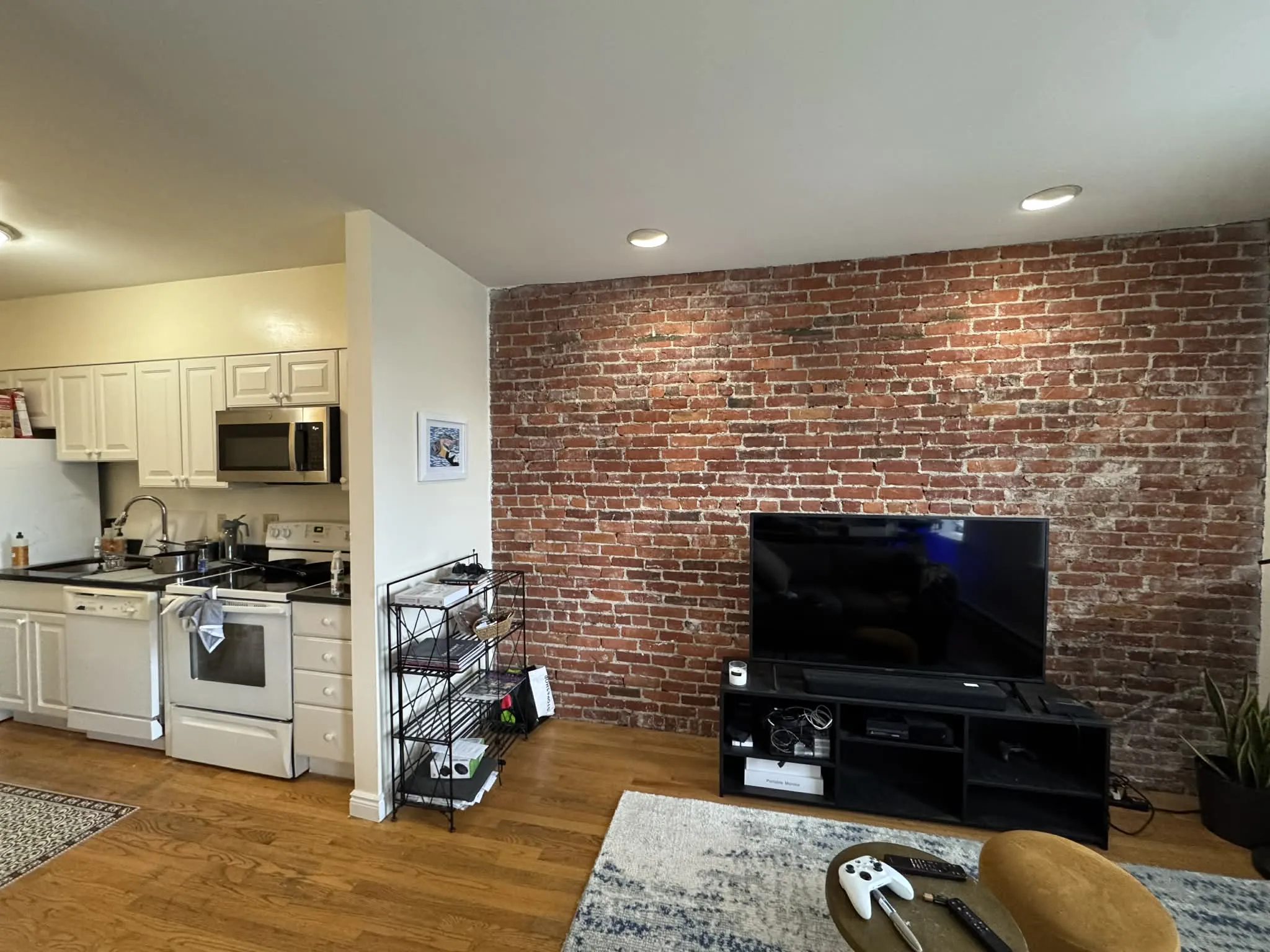 90 Saint Botolph St, Back Bay