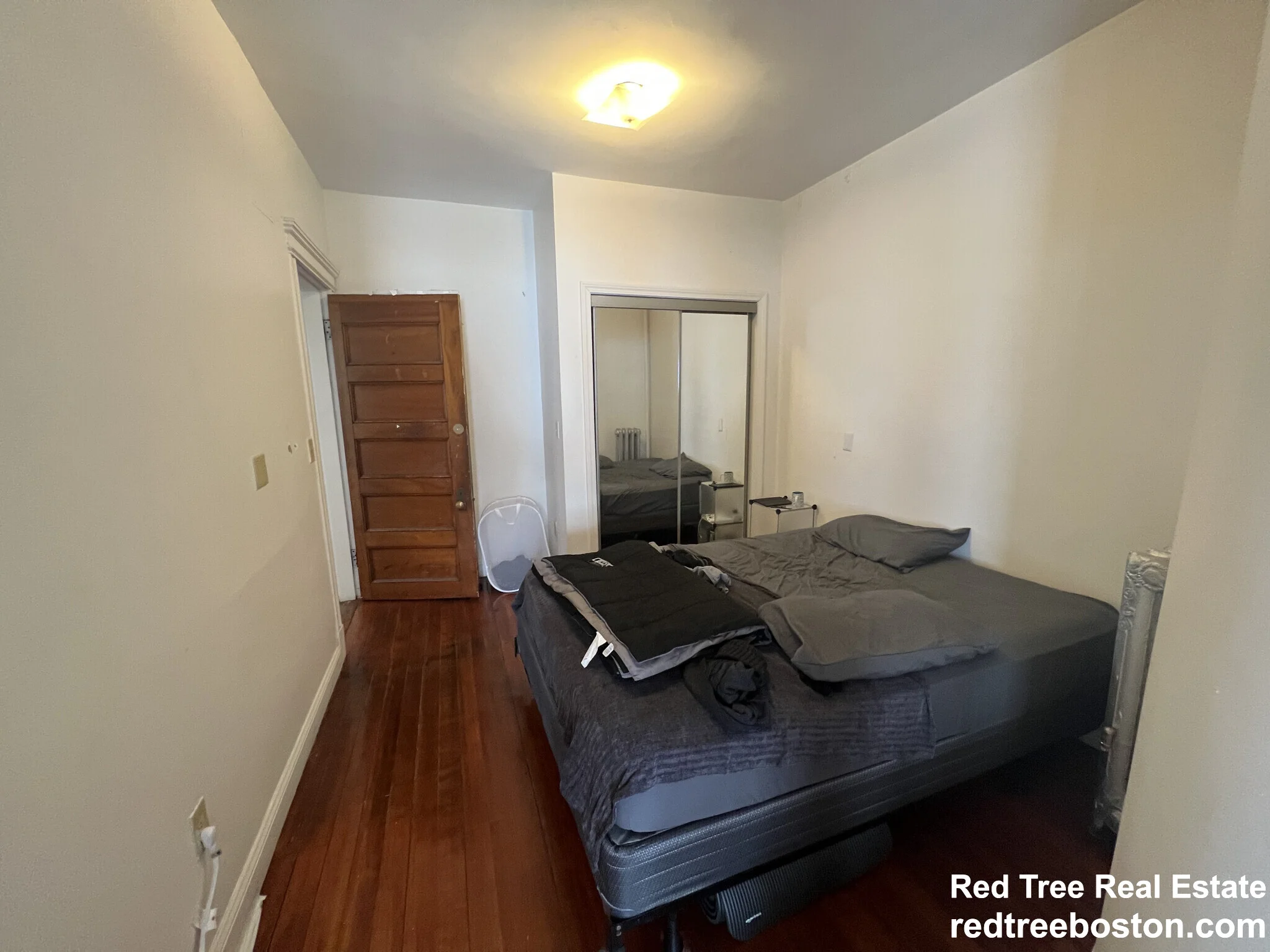 1905 Beacon St, Brookline