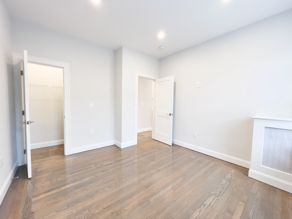 20 Queensberry St, Fenway