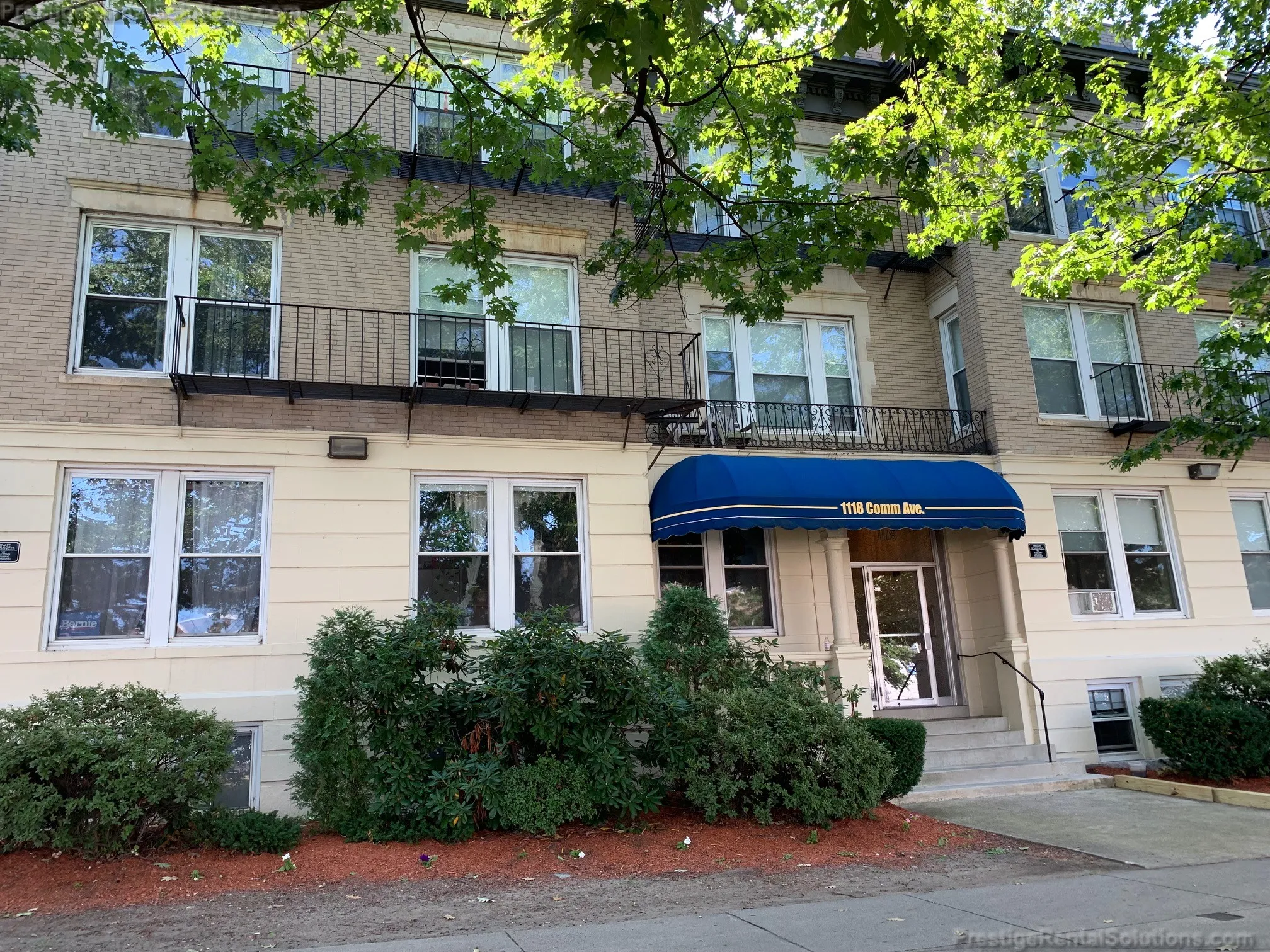 1118 Commonwealth Ave, Allston