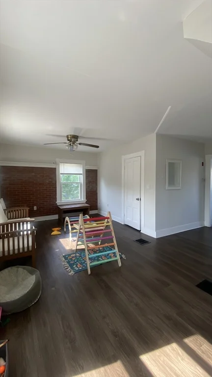 5 Blaine Ave, Beverly
