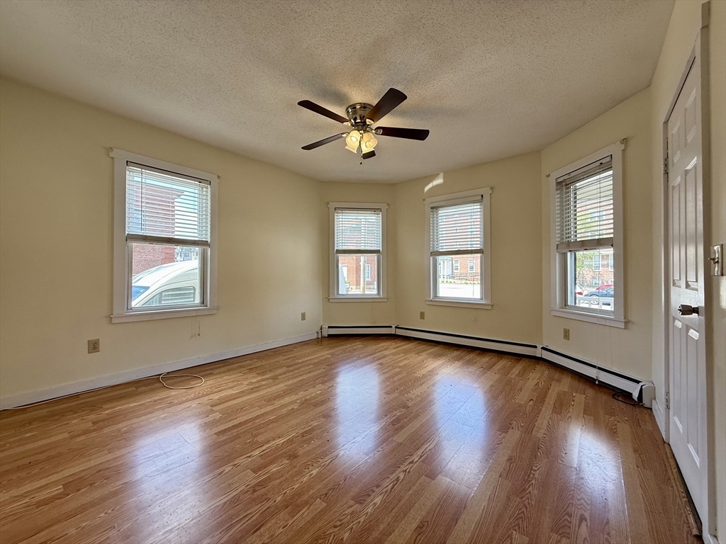 11 Mason Ave, North Attleboro