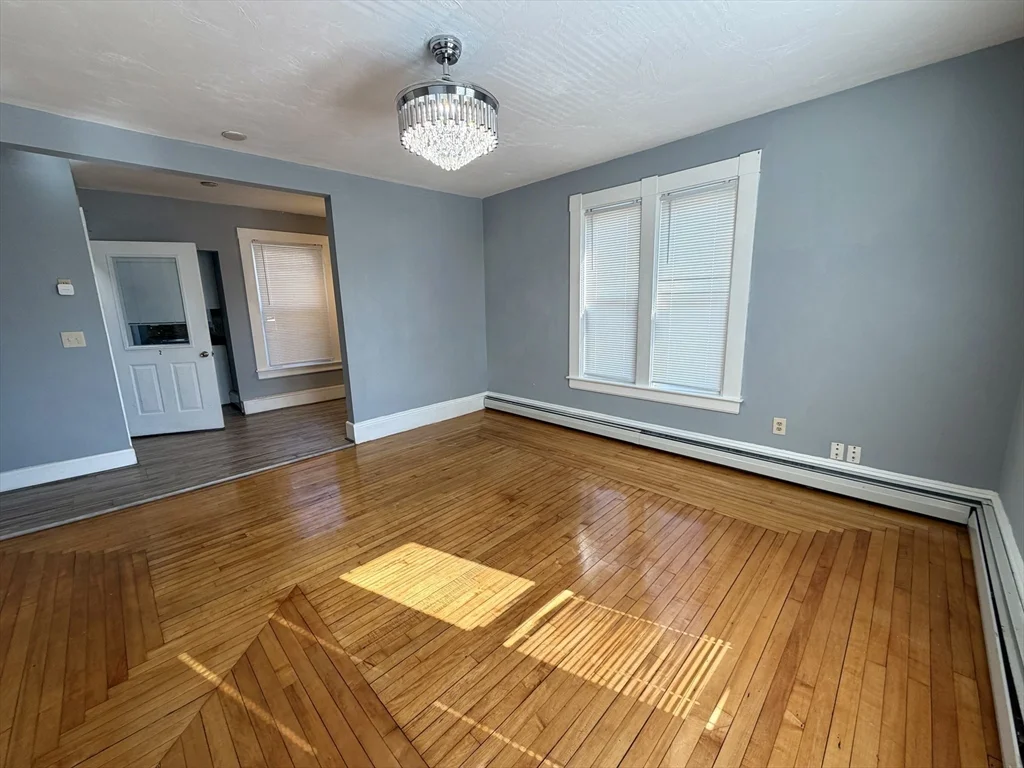 30 Riverview St, Brockton