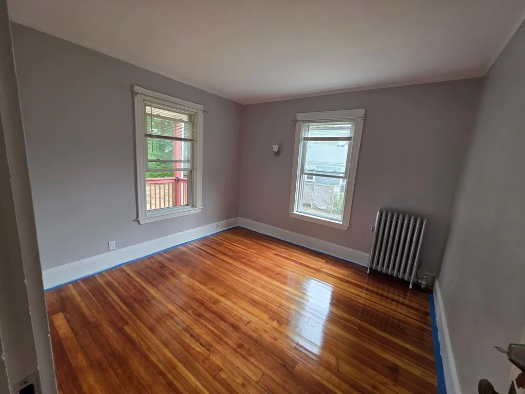 318 Summer St, Bridgewater