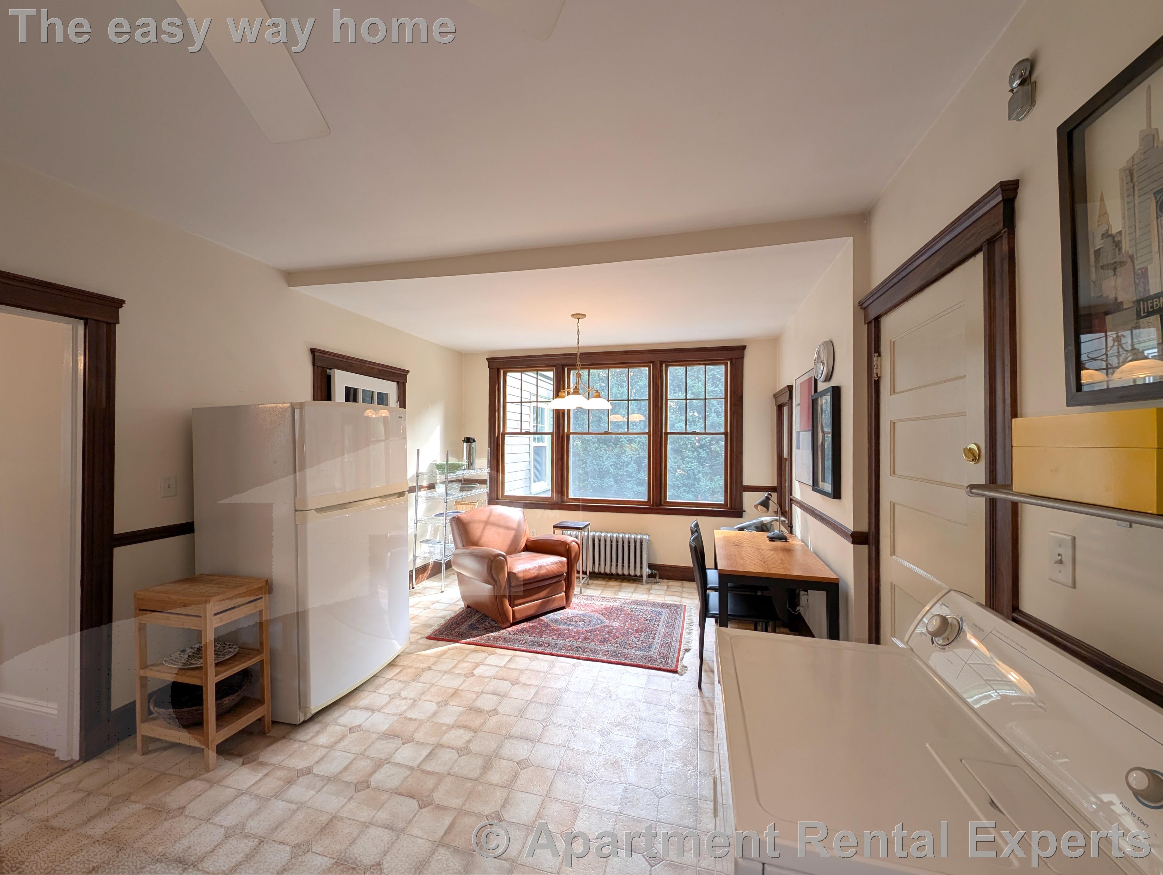 51 Reservoir St, Huron Village