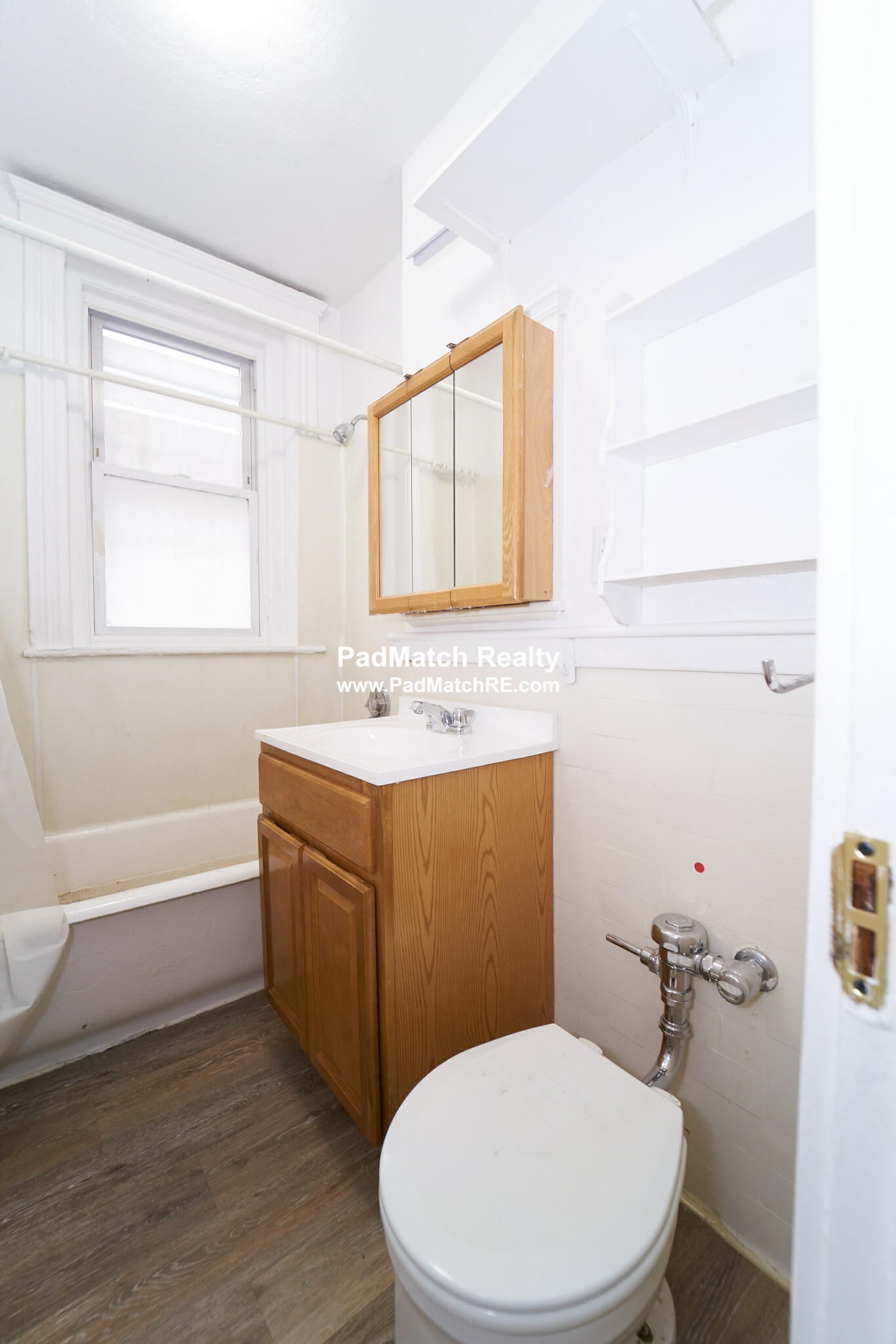 1191 Boylston St, Fenway