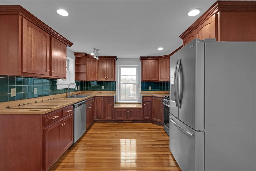 22 School St, Southbridge