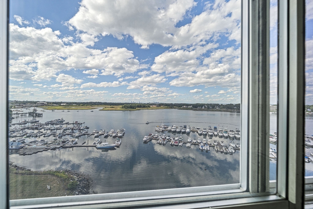 200 Cove Way, Quincy Point