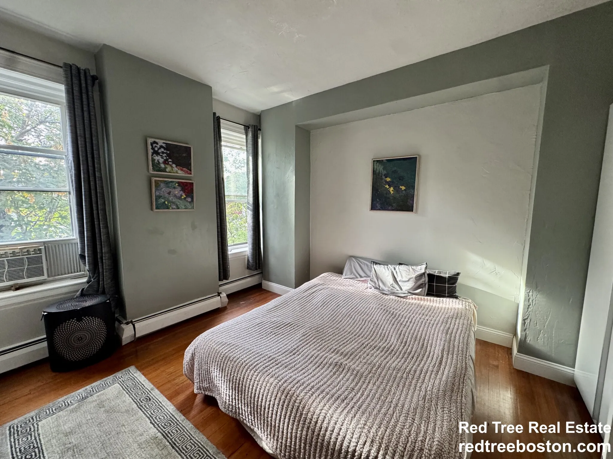 48 Kent St, Brookline Village