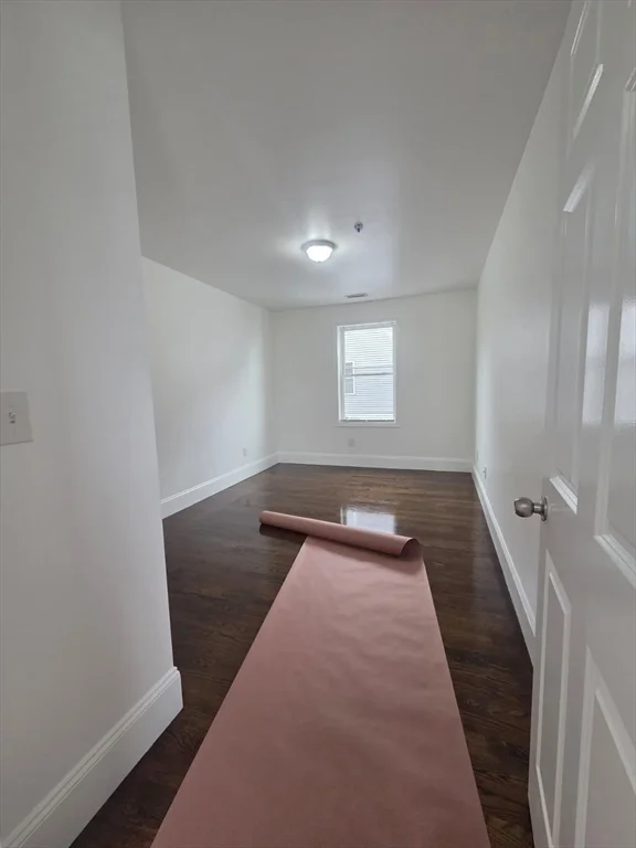 373 Crescent Ave, Chelsea