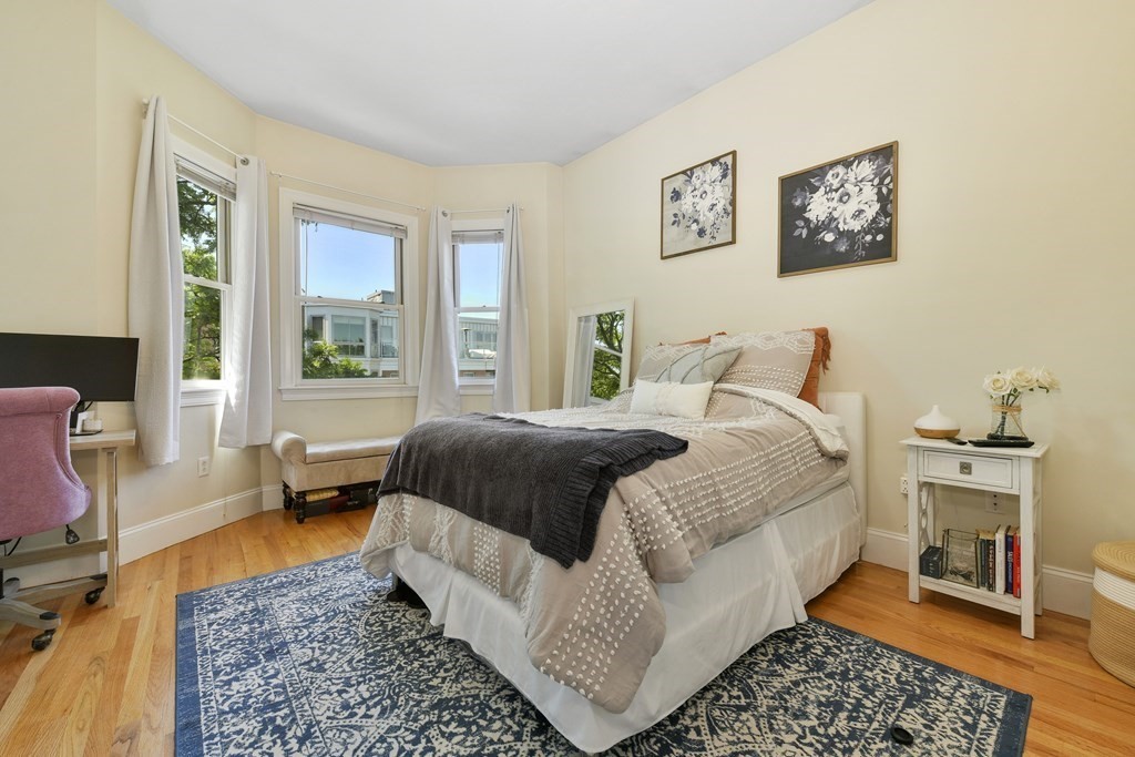 344 W Broadway, South Boston