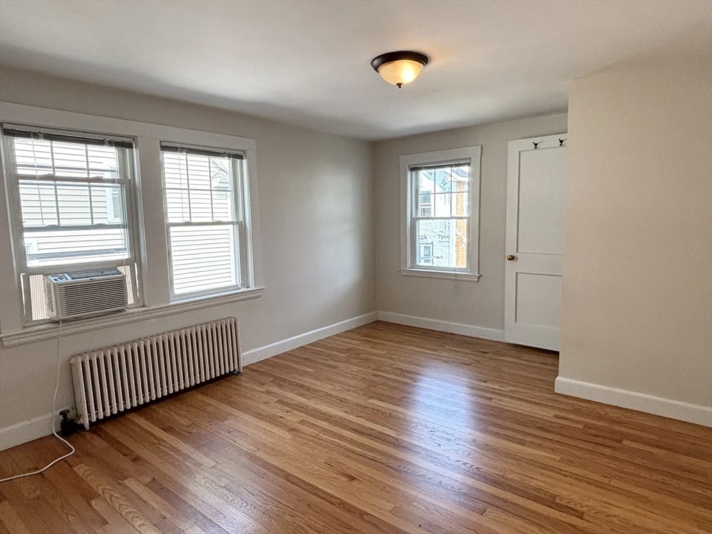 65 Davis Rd, Belmont