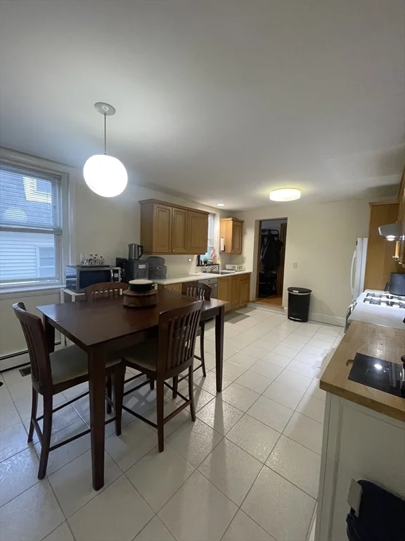 674 Boylston St, Newton Center