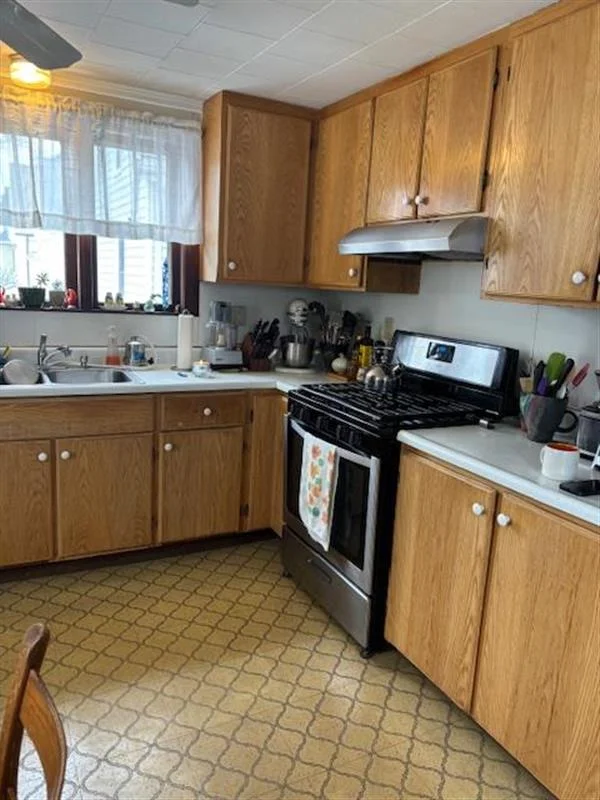 14 Virginia St, Winter Hill