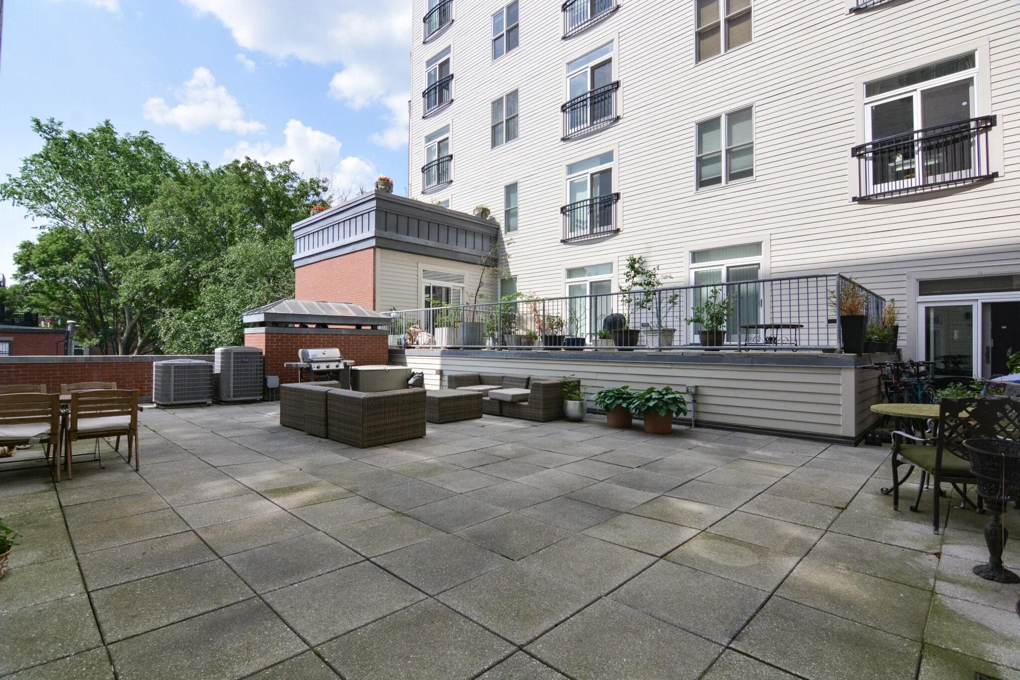 1723 Washington St, South End