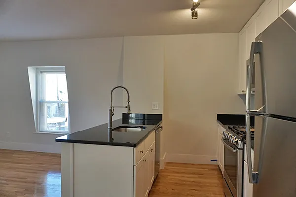 4 Osgood St, Ward Two