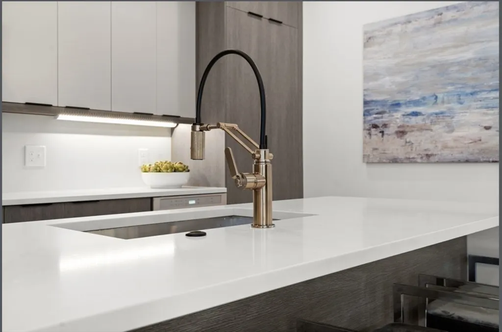 160 West Seventh St, South Boston