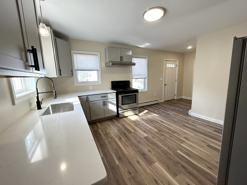 182 Smith St, North Attleboro