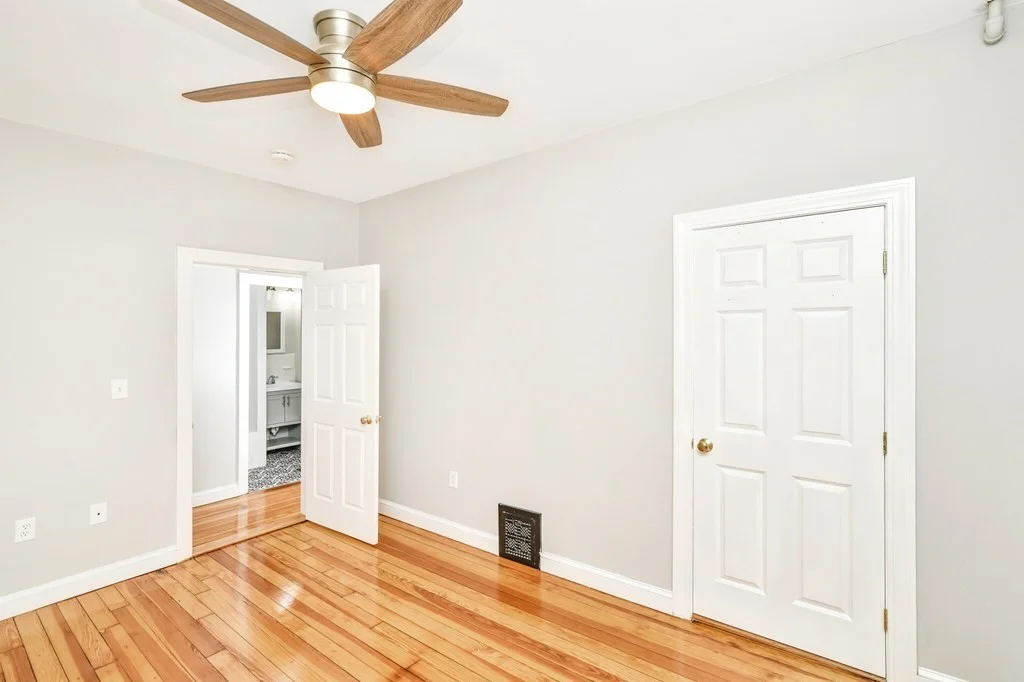 109 Walnut St, Winter Hill