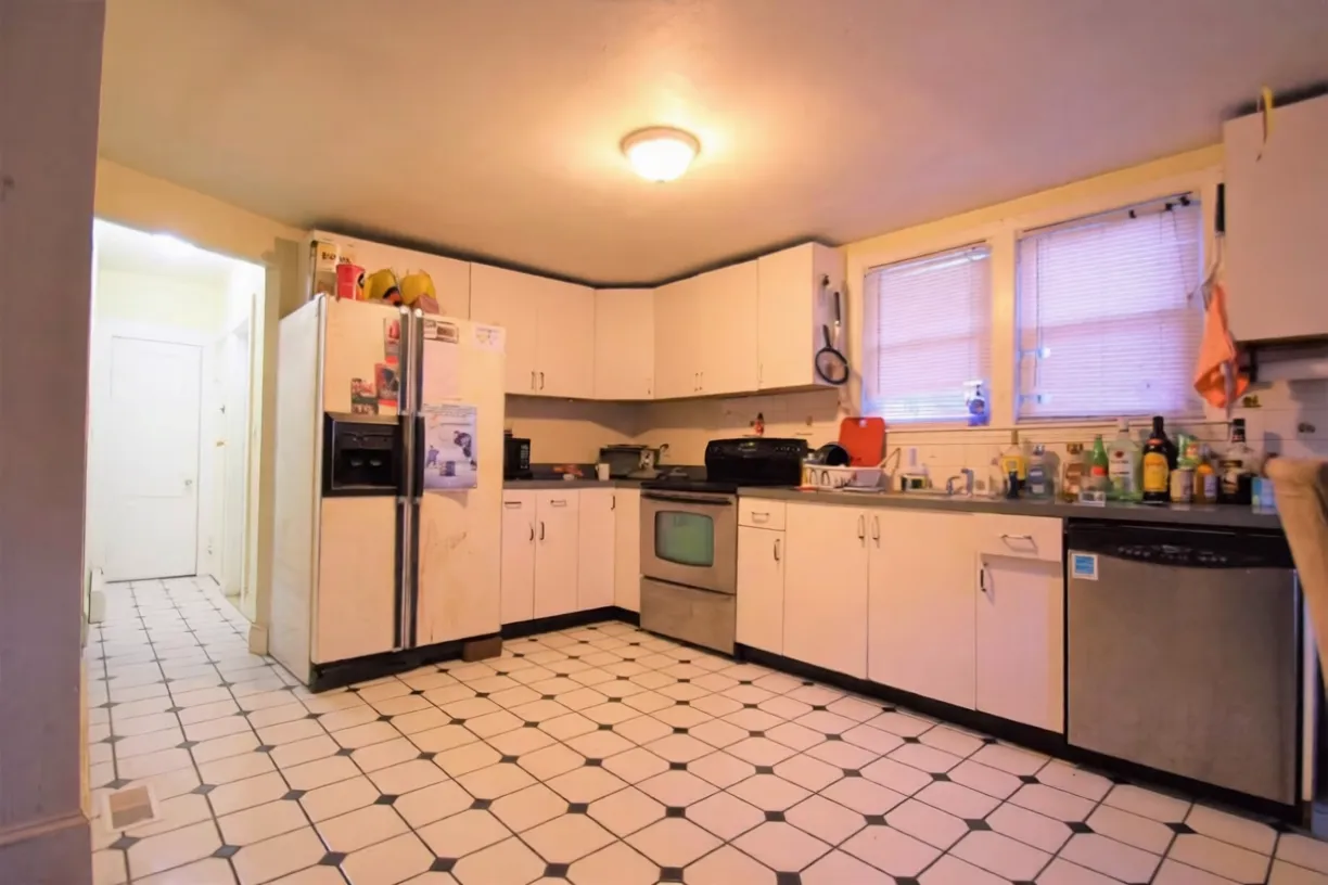 505 Washington St, Brighton