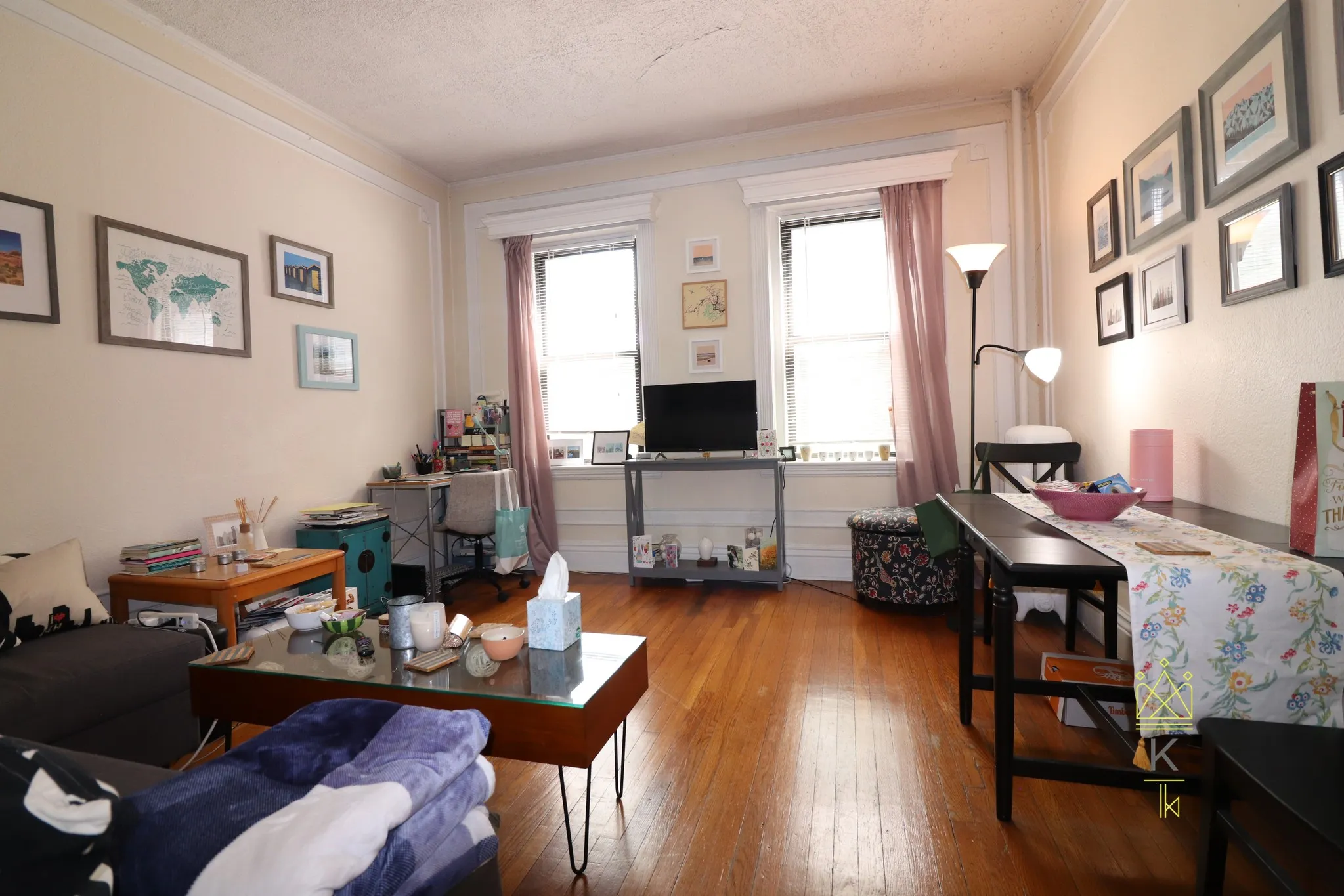 1955 Commonwealth Ave, Brighton