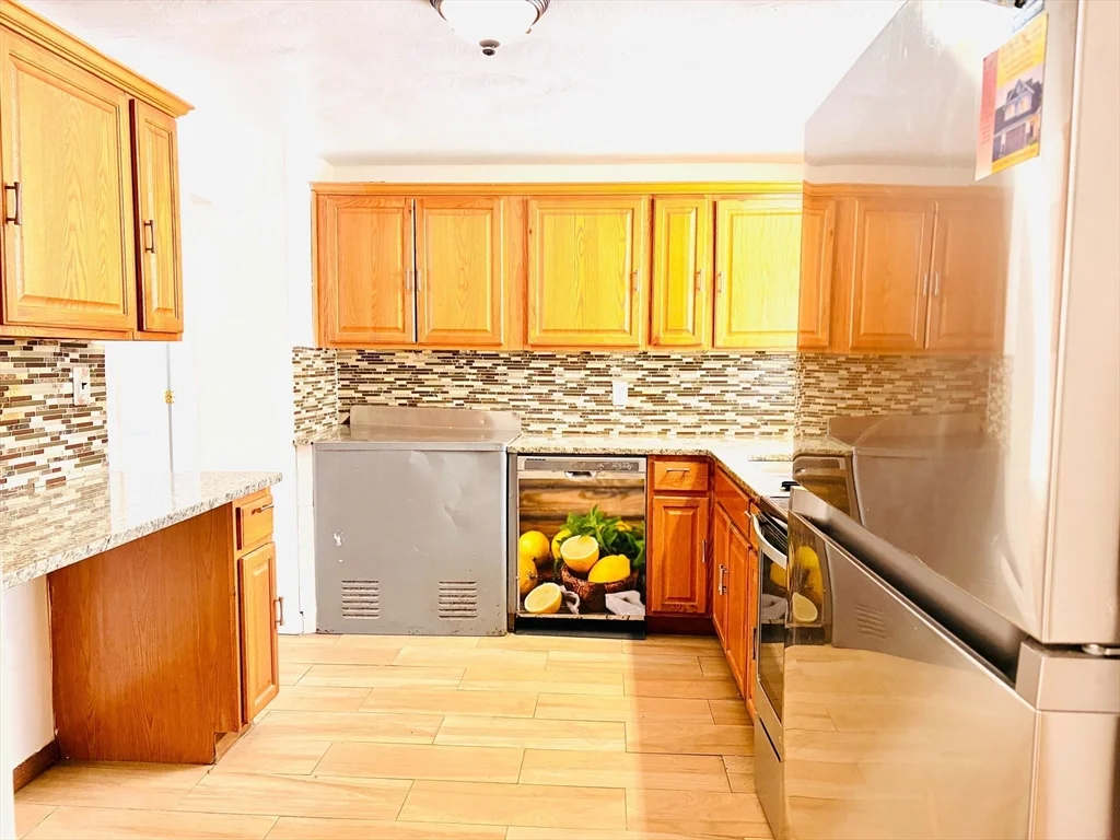 178 Bates Rd, Brockton