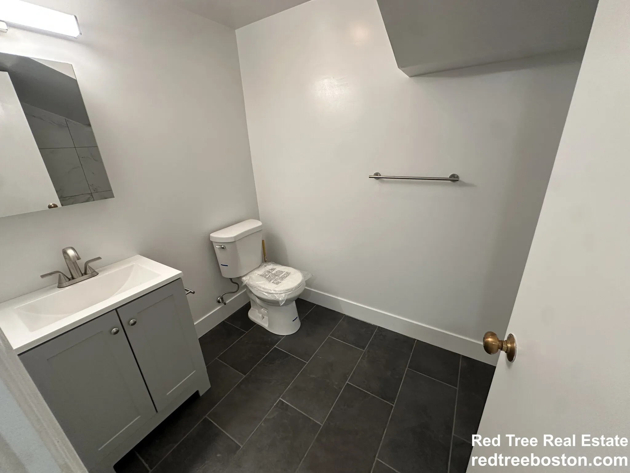 36 Queensberry St, Fenway