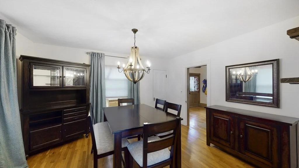 271 River Rd, Winthrop