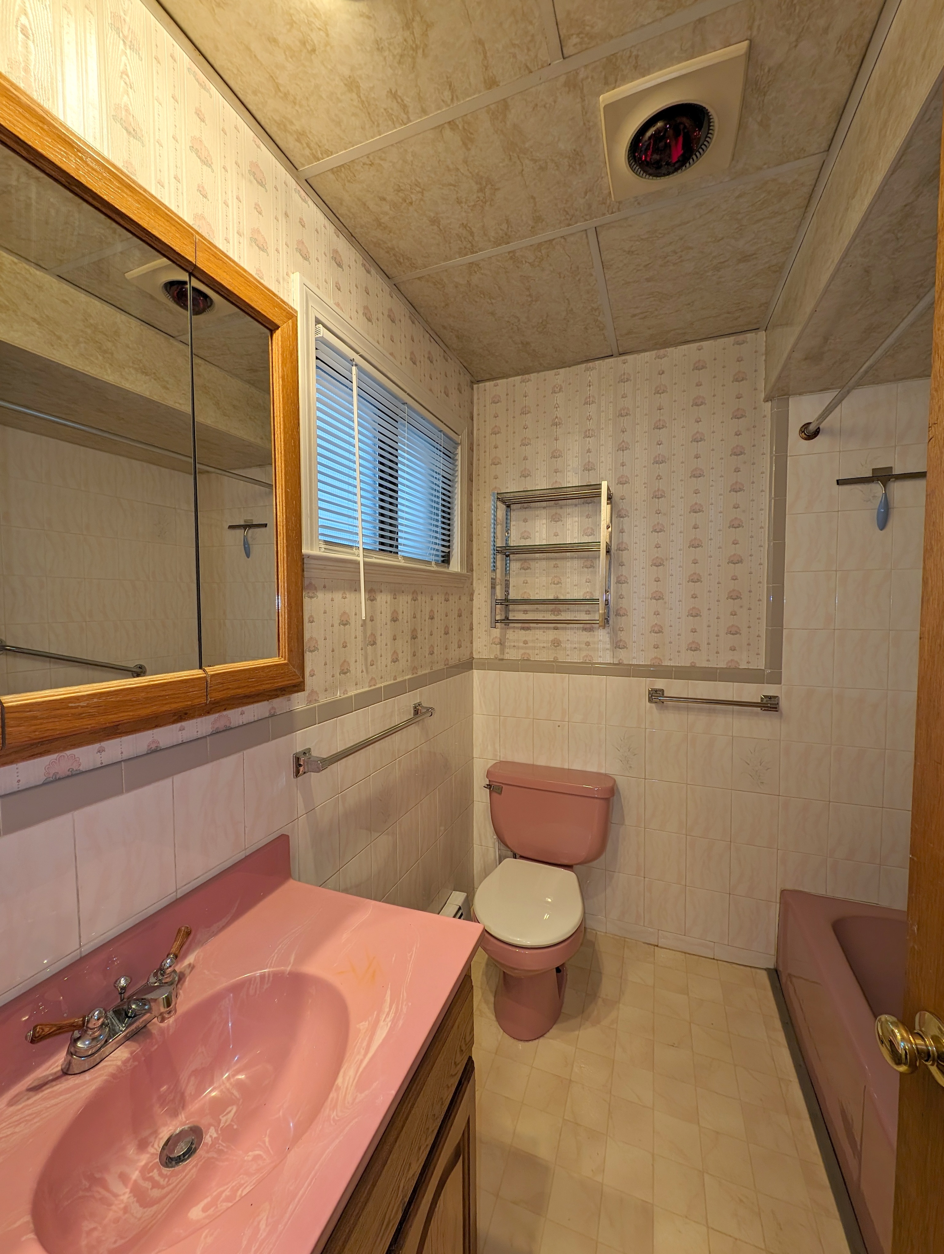 124 Rogers Ave, Powder House Square