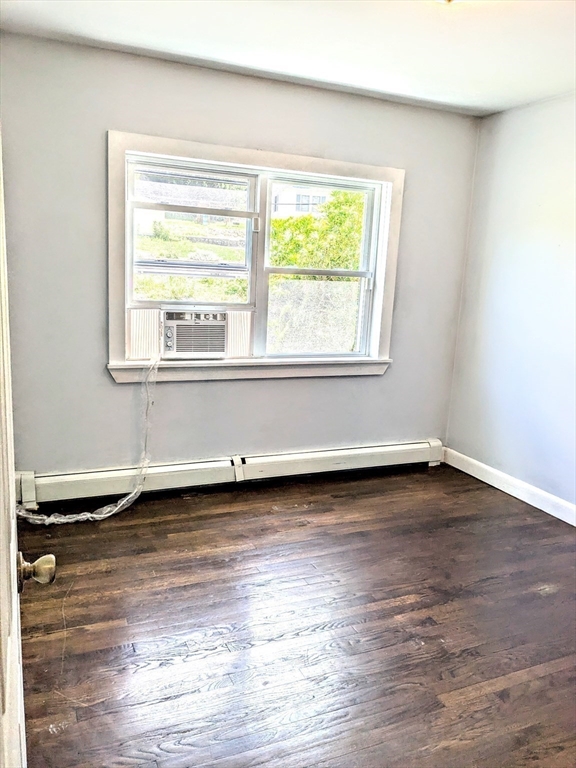 154 Main St, Douglas