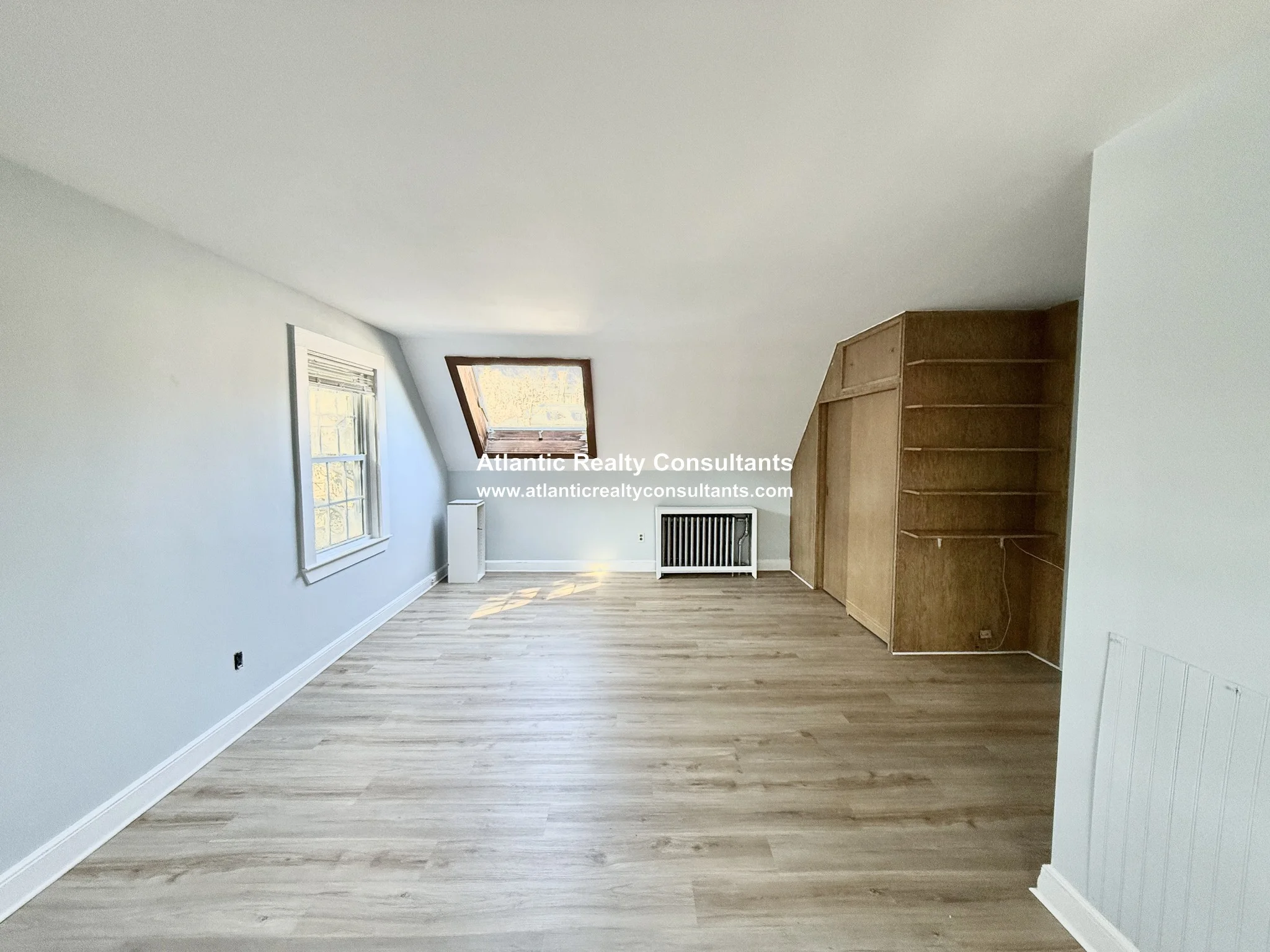 256 Lowell Ave, Newtonville