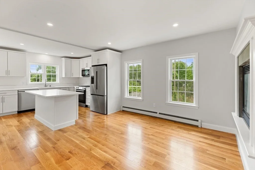 63 Pleasant St, Rowley