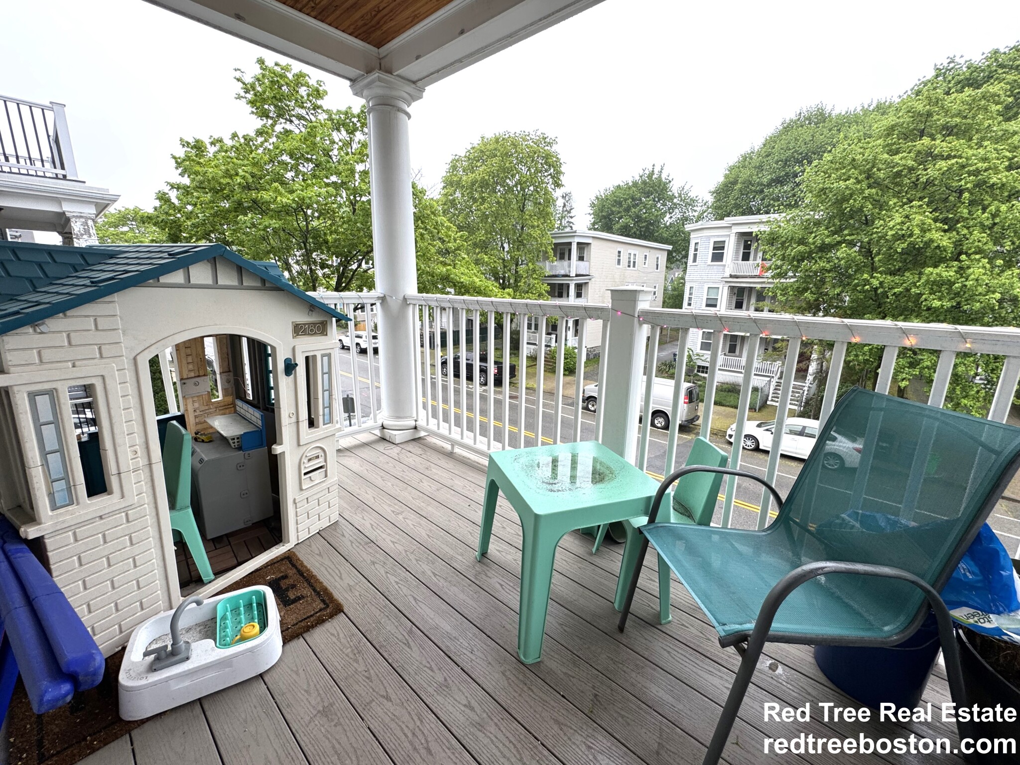 242 Belgrade Ave, Roslindale