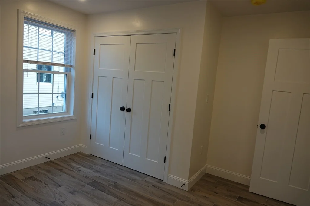 6 Pondover Rd, Billerica